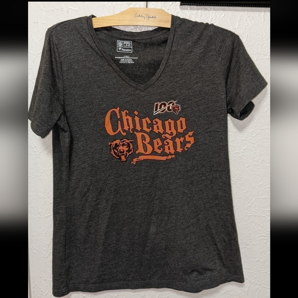 (SOLD) Chicago Bears shirt womens Large
